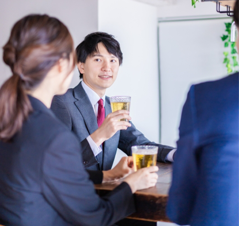 地域の店舗同士がお互いに送客し合う、強固な地域経済圏（コミュニティ）の確立。